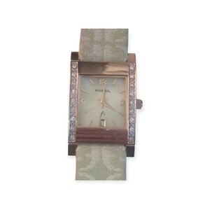 Fossil Women's Watch with Green and Silver Accents